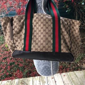 Gucci dog carrier.